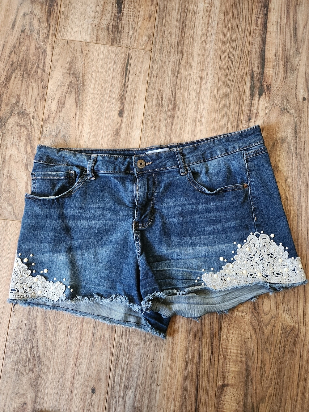 No Boundaries Dark Blue Denim Jorts with White Lace & Pearl Trim size 17